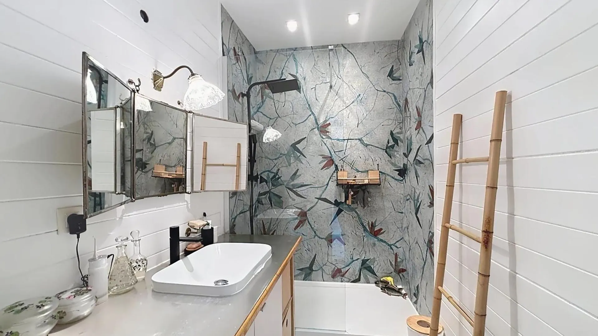 Spacious Apartment Near Bastille & Le Marais Paris
