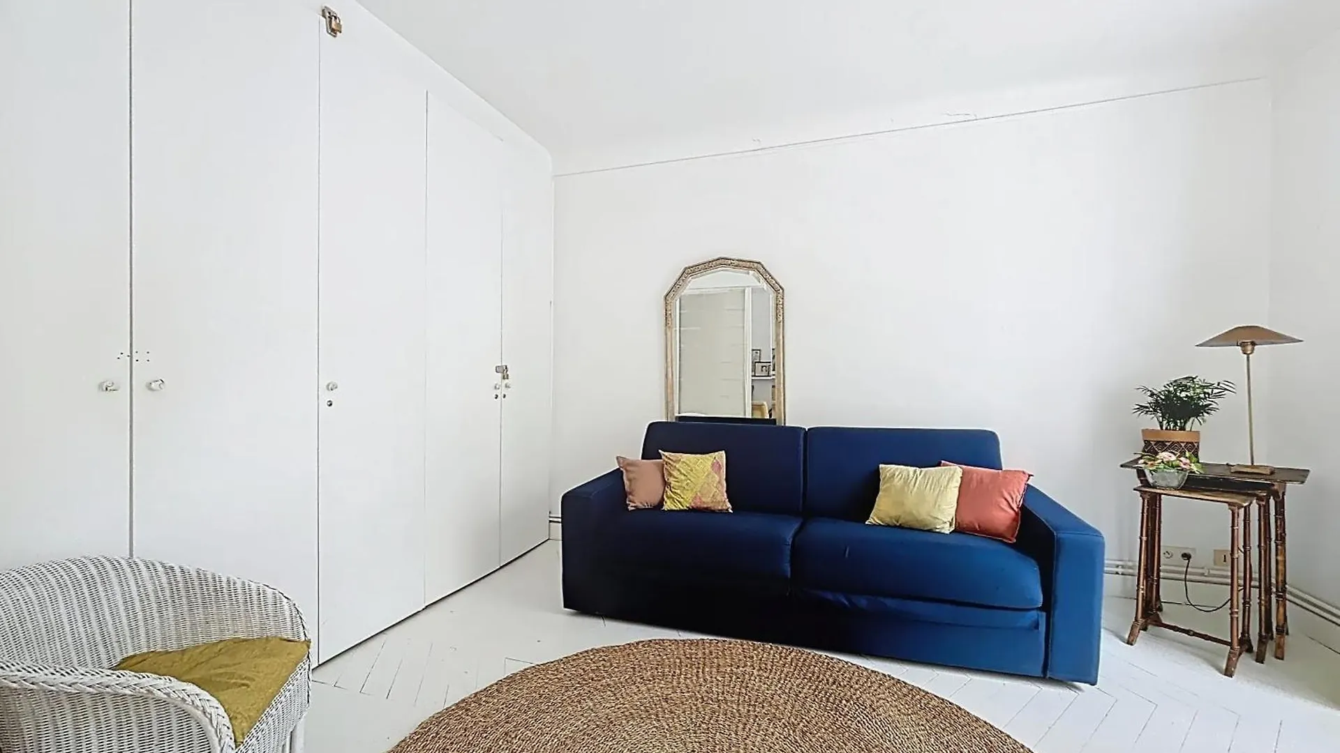 Spacious Apartment Near Bastille & Le Marais Paris