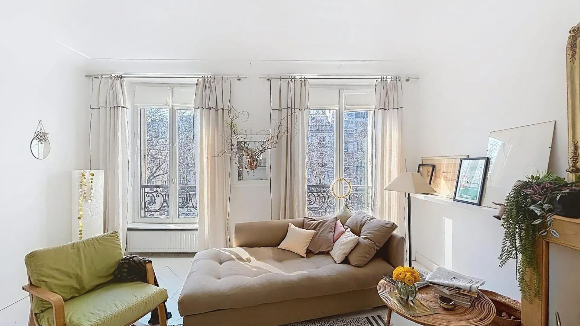 Spacious Apartment Near Bastille & Le Marais Paris France